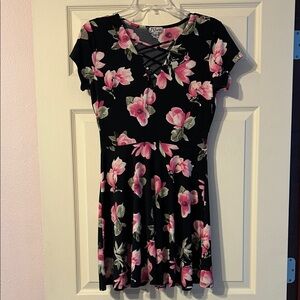 J For Justify Black and Pink Floral Mini Dress Junior’s Large